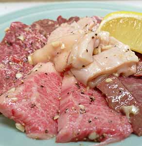 塩ホルモン盛合わせ